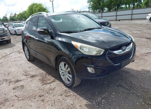 2011 HYUNDAI Tucson