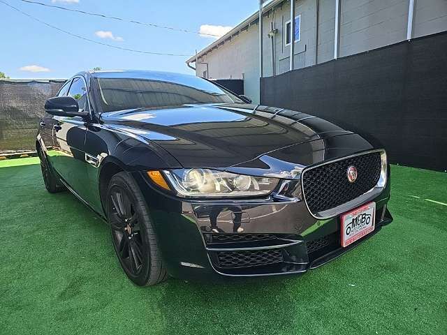 2019 JAGUAR XE