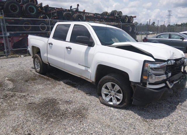 2018 CHEVROLET Silverado