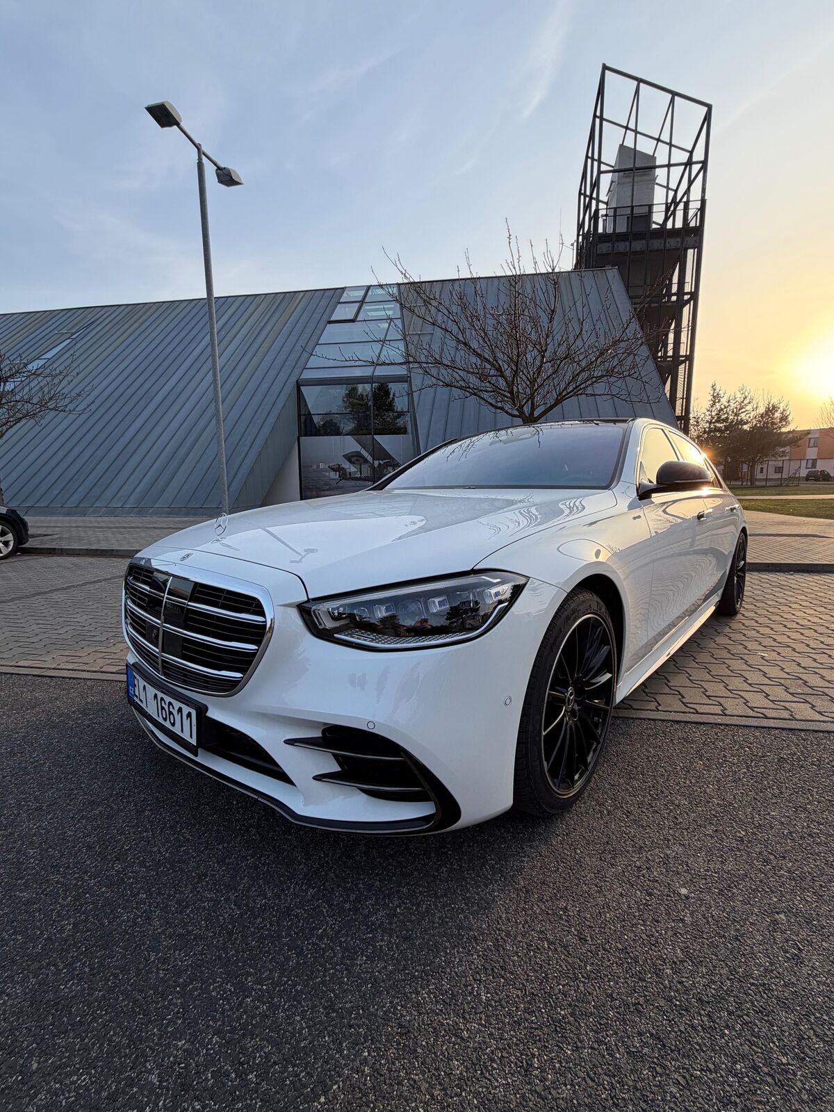 2024 MERCEDES-BENZ S-Class