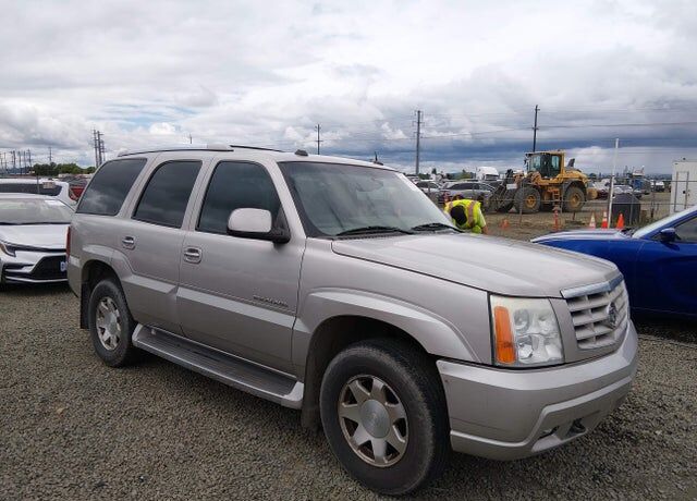 2005 CADILLAC Escalade