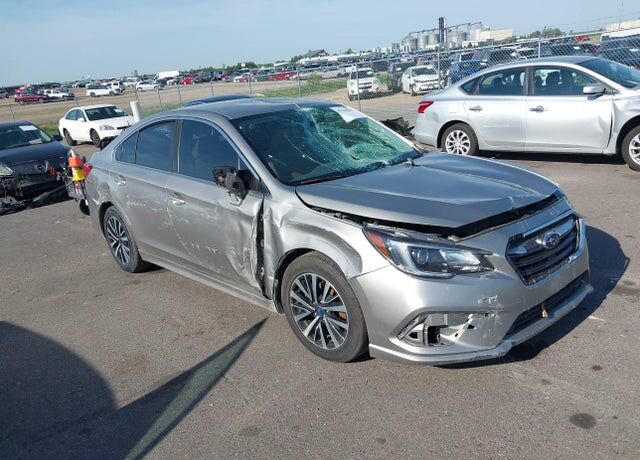 2018 SUBARU Legacy
