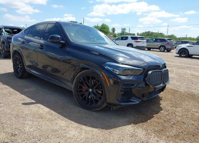 2022 BMW X6