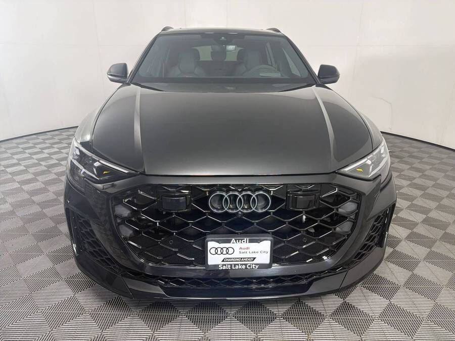 2026 Audi RS Q8