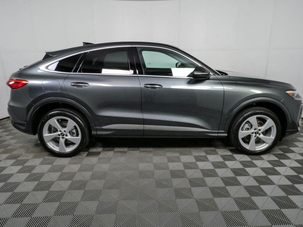 2026 Audi SQ5