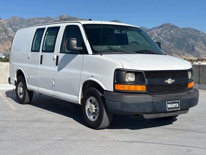 2013 CHEVROLET Express