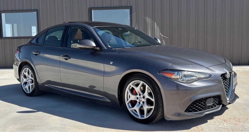 2022 ALFA ROMEO Giulia
