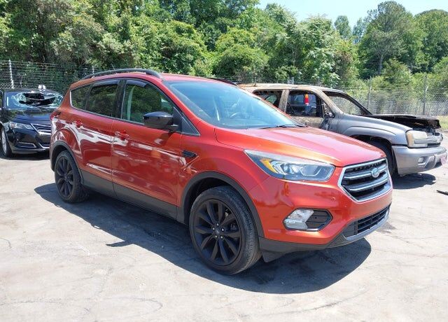 2019 FORD Escape