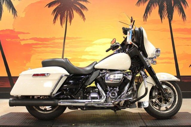 2019 HARLEY DAVIDSON FLHTP / Police Electra Glide