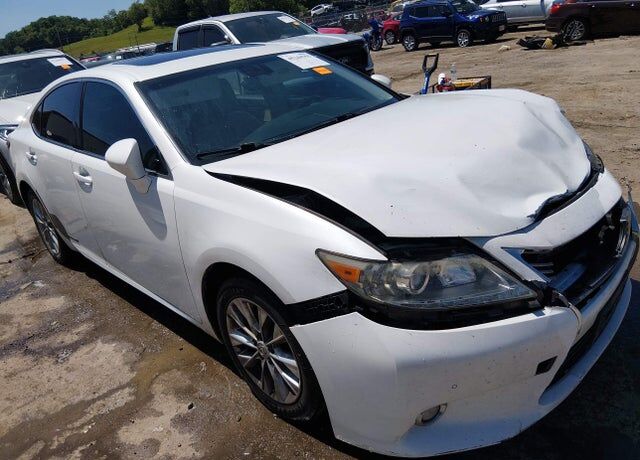 2014 LEXUS ES