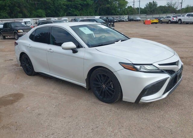 2021 TOYOTA Camry