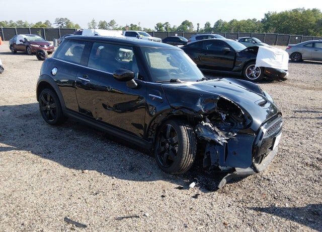 2023 MINI Hardtop