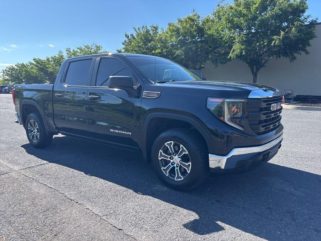 2023 GMC Sierra