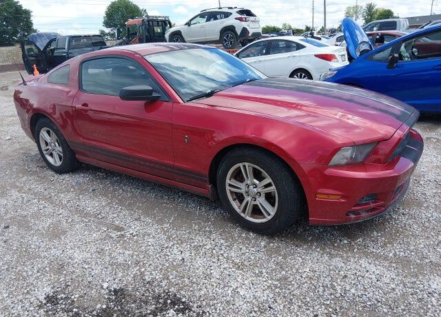 2013 FORD Mustang