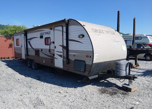 2015 FOREST RIVER Cherokee
