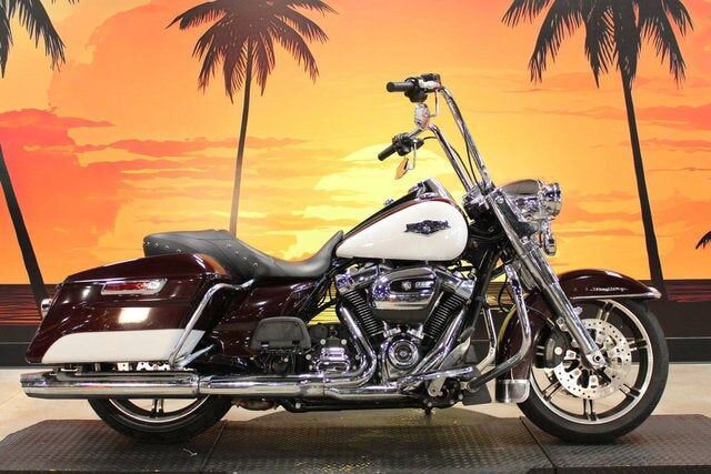 2021 HARLEY DAVIDSON FLHR / Road King