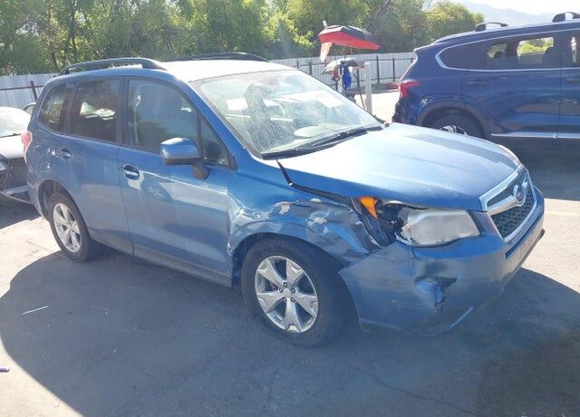 2015 SUBARU Forester