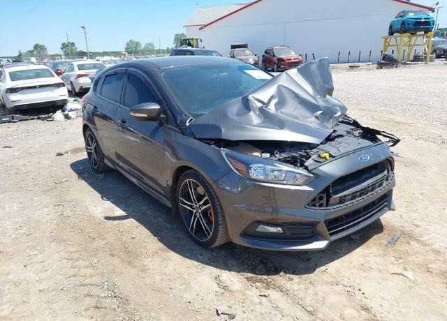 2018 FORD Focus