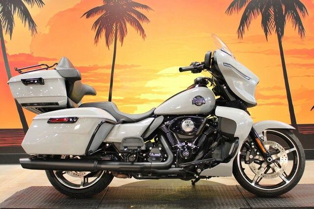 2025 HARLEY-DAVIDSON Street Glide Ultra