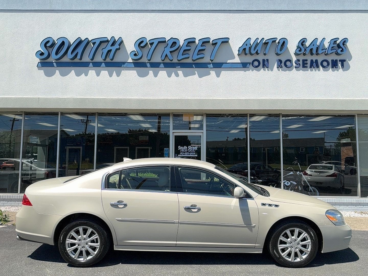 2011 BUICK Lucerne