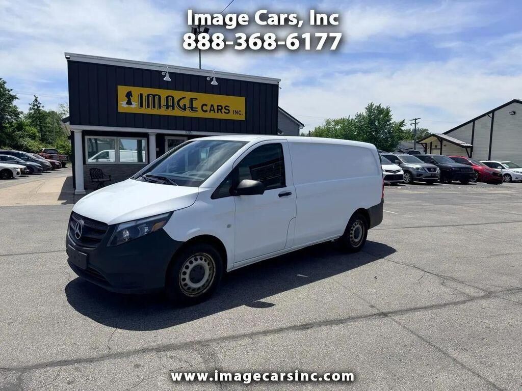 2020 MERCEDES-BENZ METRIS