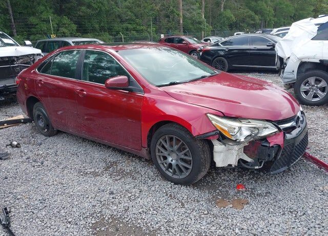 2017 TOYOTA Camry