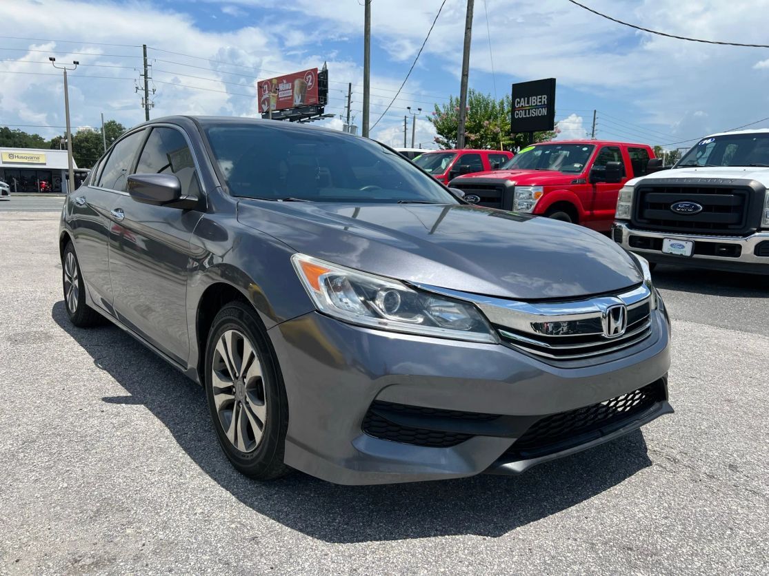 2017 HONDA Accord
