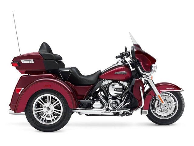 2016 HARLEY DAVIDSON FLHTCUTG / Tri Glide Ultra