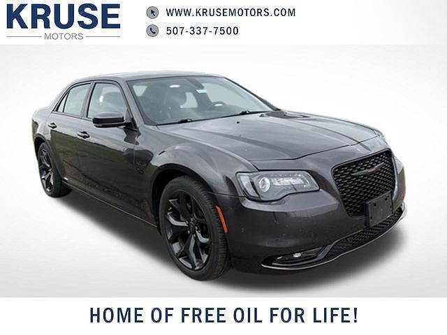 2022 CHRYSLER 300