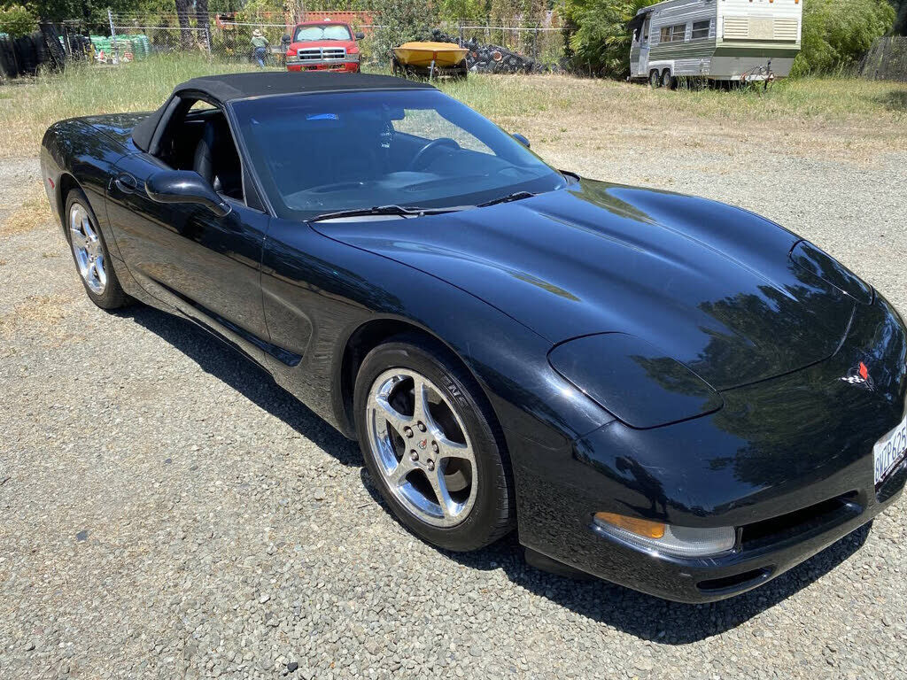 2004 CHEVROLET Corvette