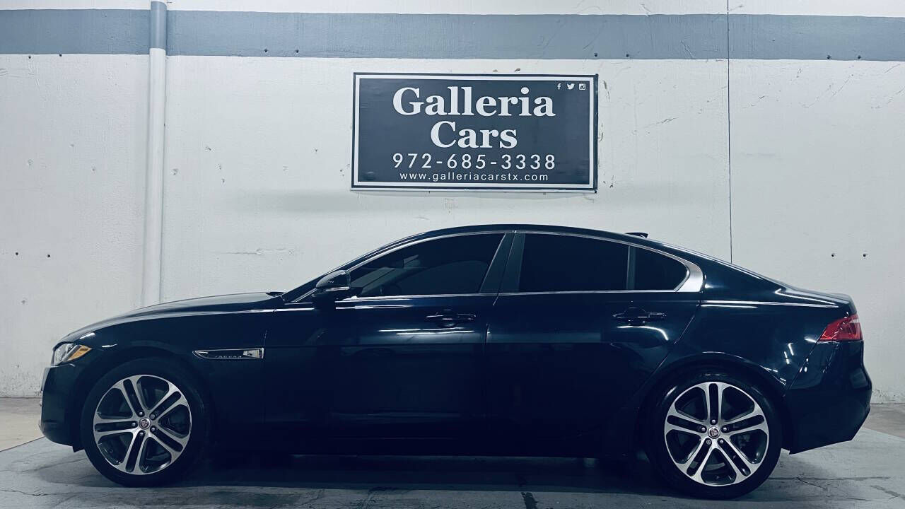 2017 JAGUAR XE