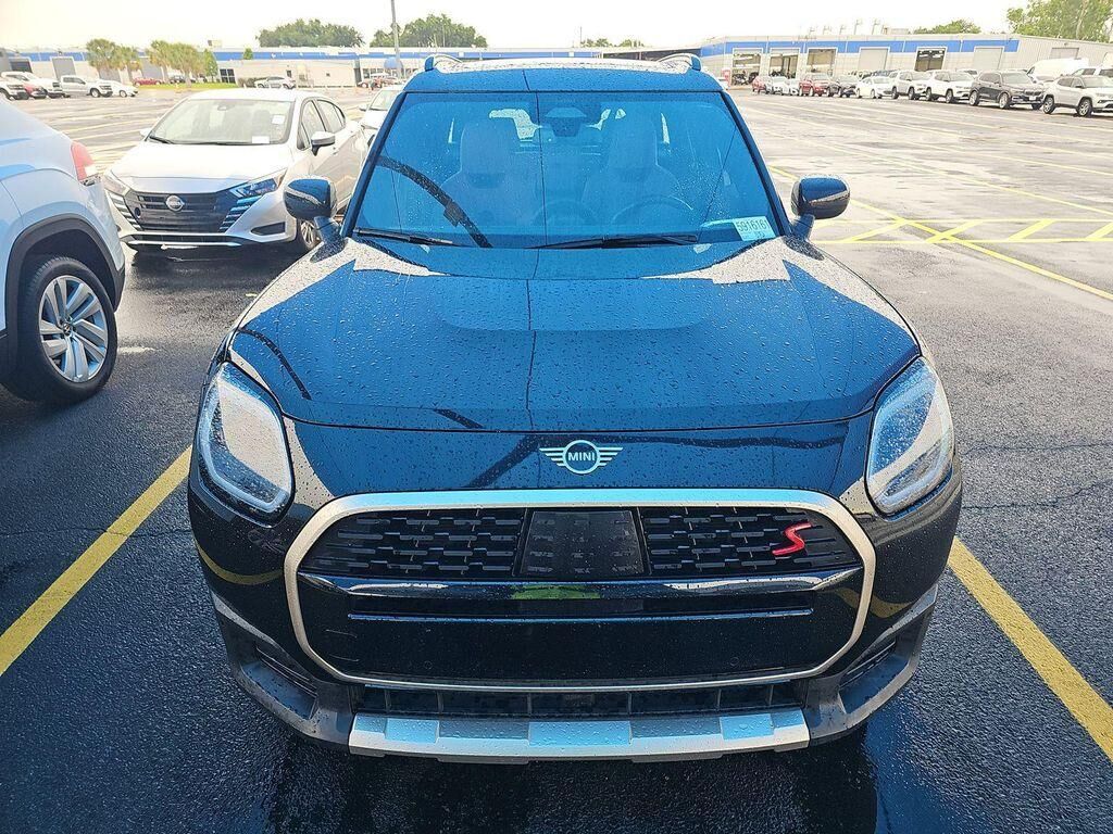 2025 MINI Countryman