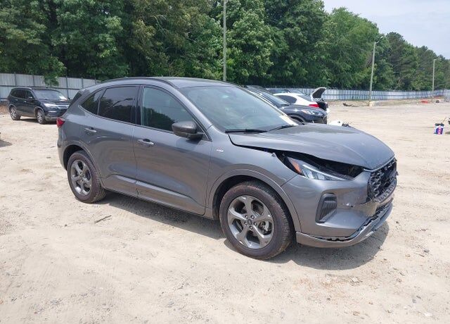 2023 FORD Escape