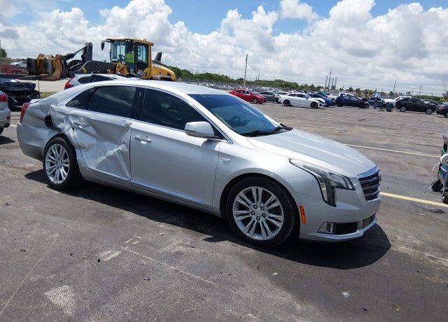 2019 CADILLAC XTS