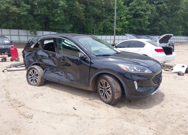 2020 FORD Escape