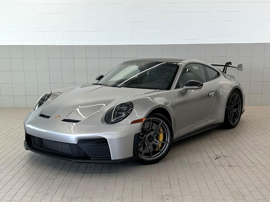 2025 PORSCHE 911