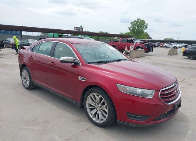 2015 FORD Taurus