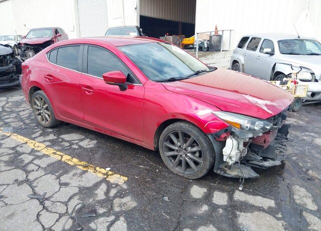 2018 MAZDA Mazda3