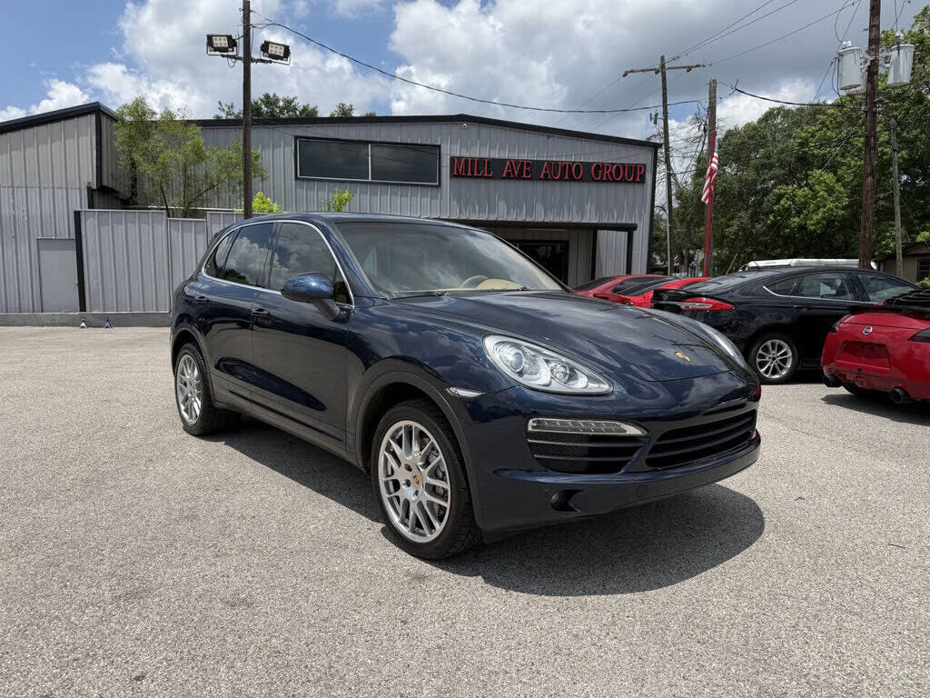2011 PORSCHE Cayenne