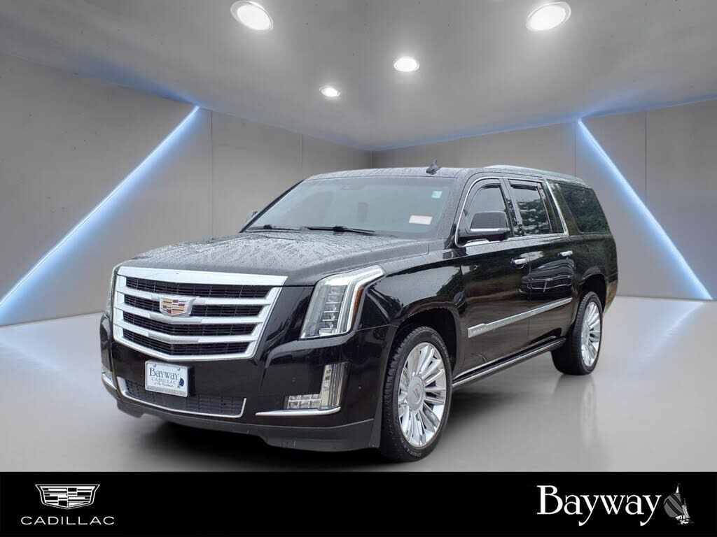 2018 CADILLAC Escalade ESV