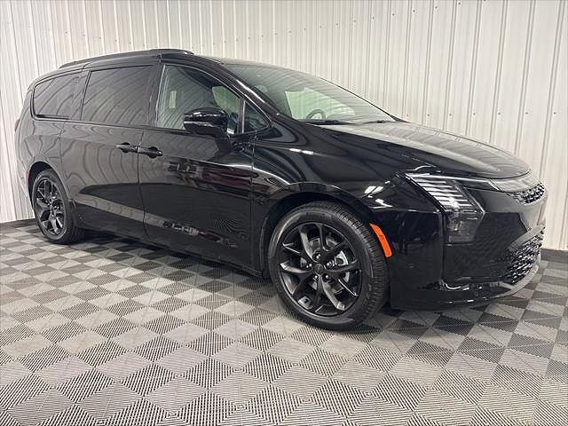 2027 CHRYSLER Pacifica