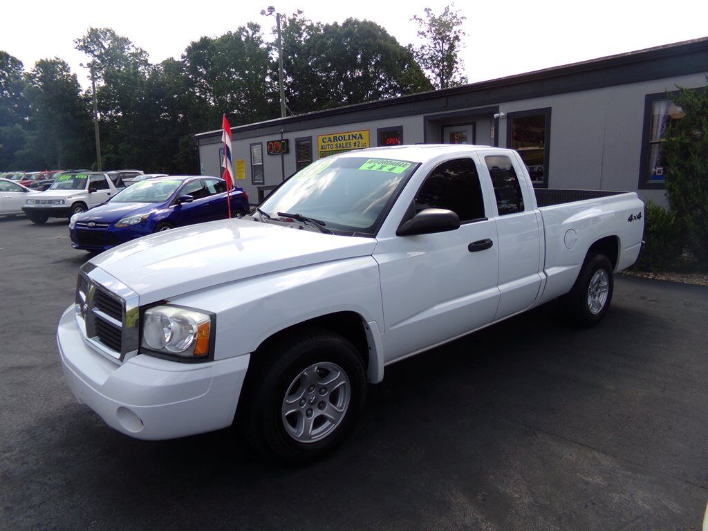 2006 DODGE Dakota
