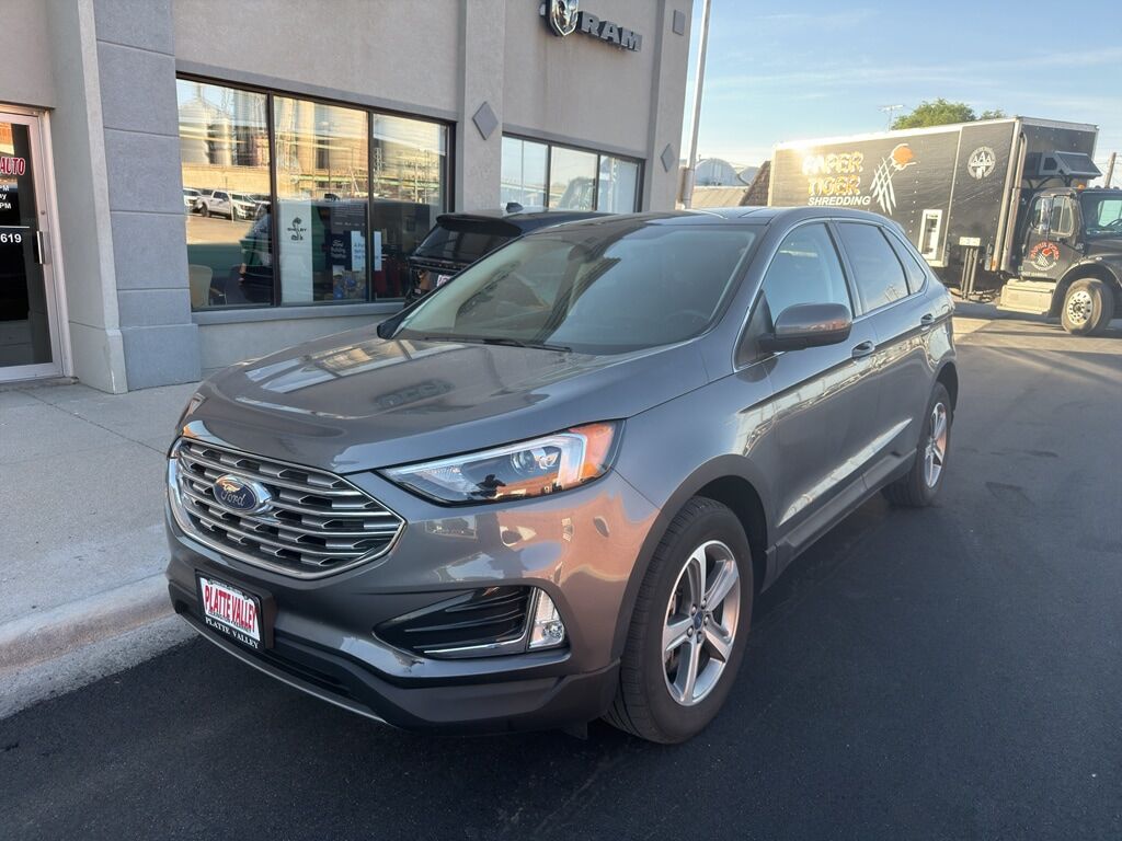 2022 FORD Edge