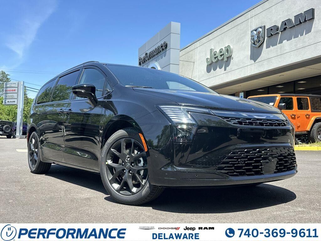 2027 CHRYSLER Pacifica