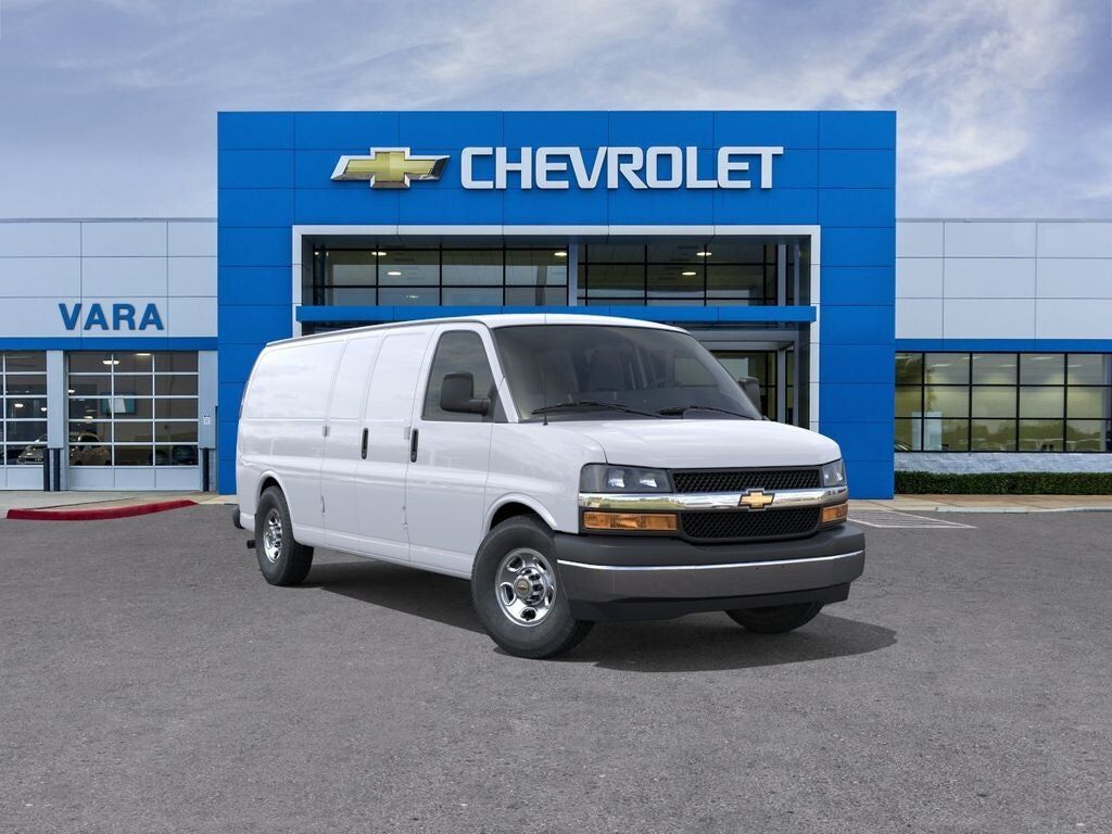2026 CHEVROLET Express