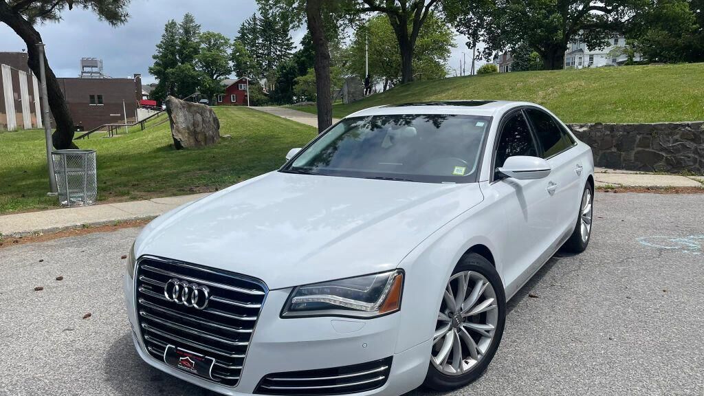 2014 Audi A8