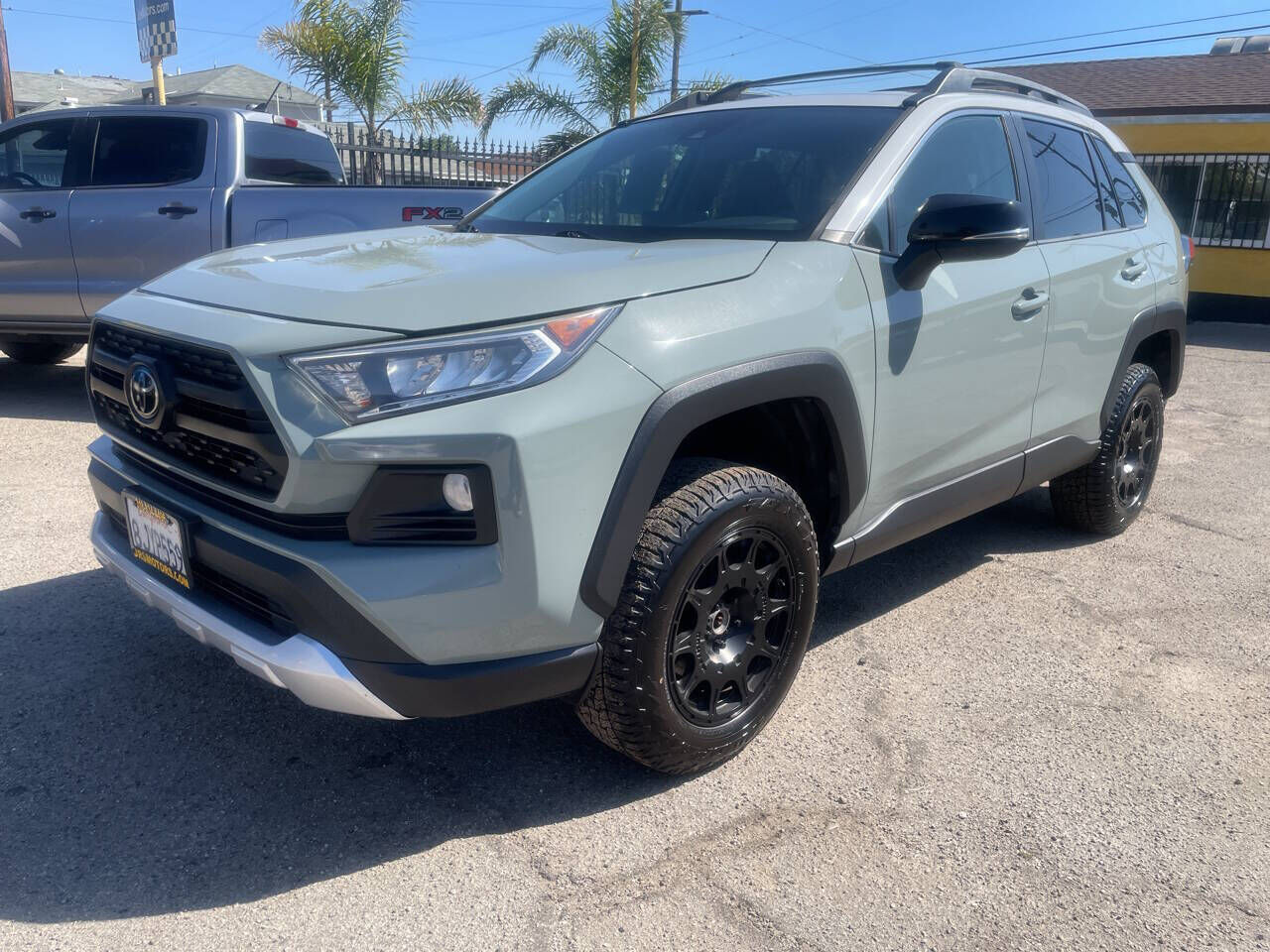 2019 TOYOTA RAV4