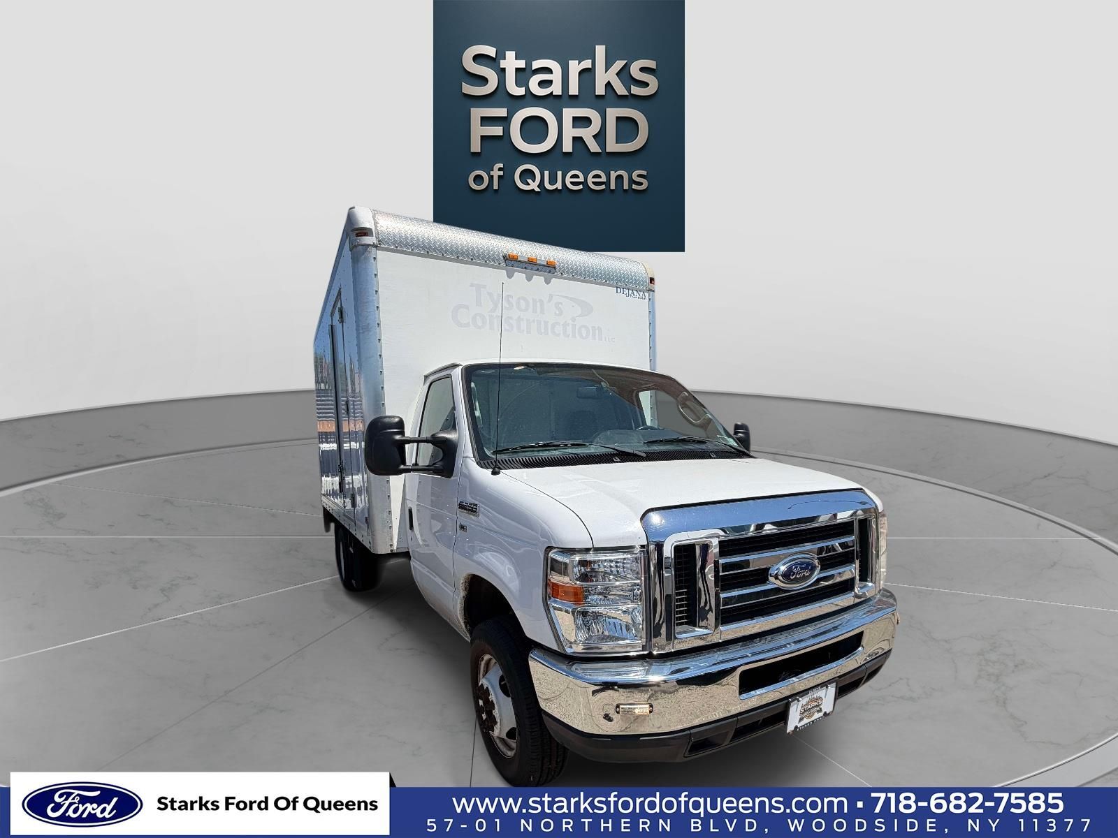 2017 FORD E-350