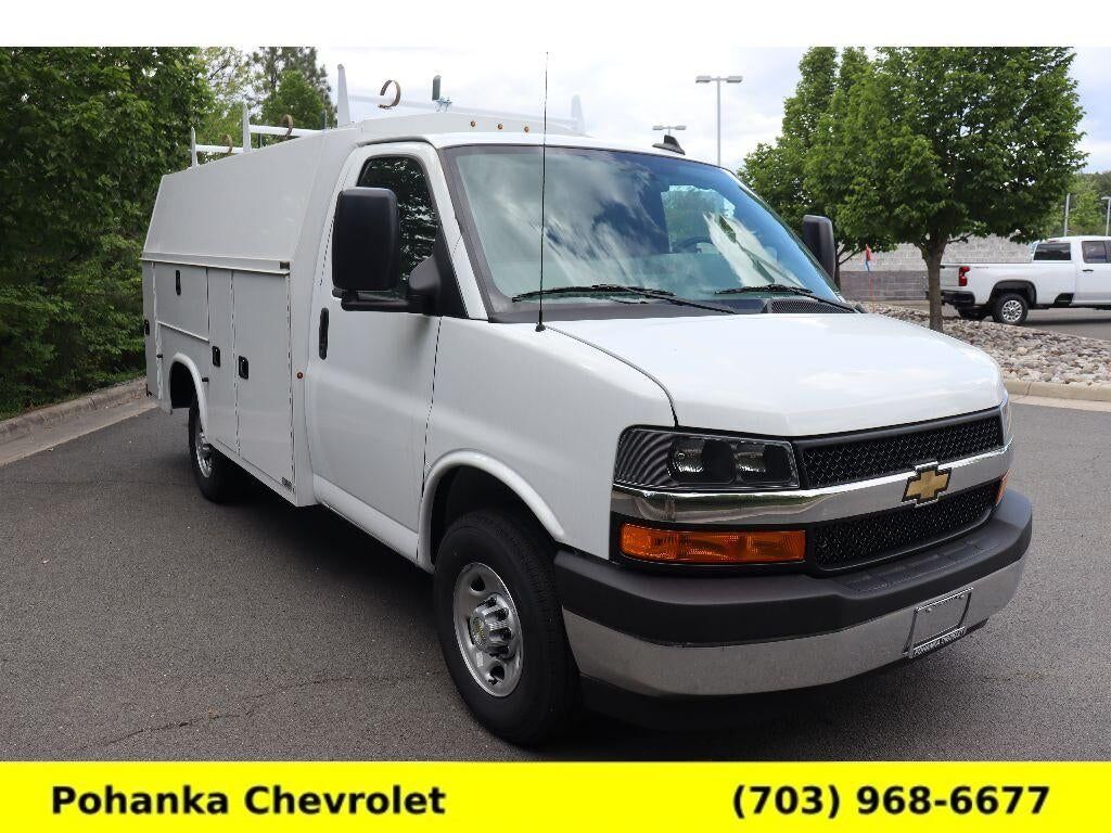 2026 CHEVROLET Express