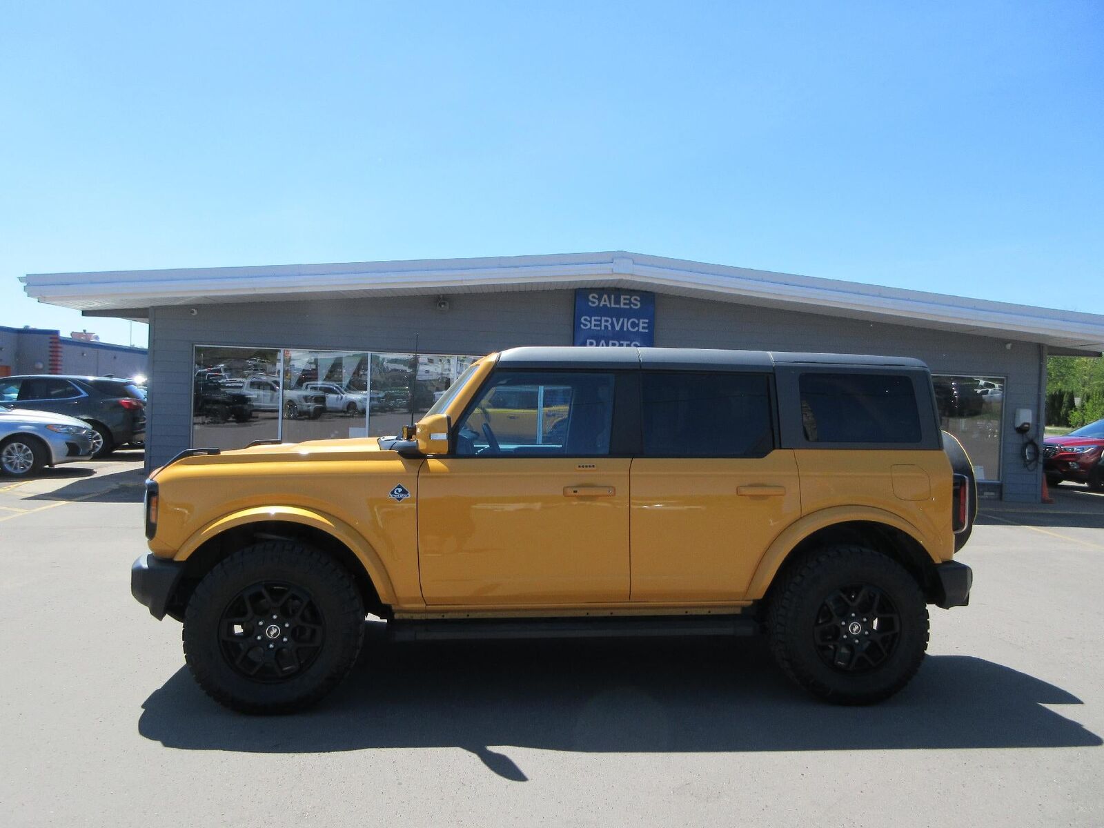 2022 FORD Bronco